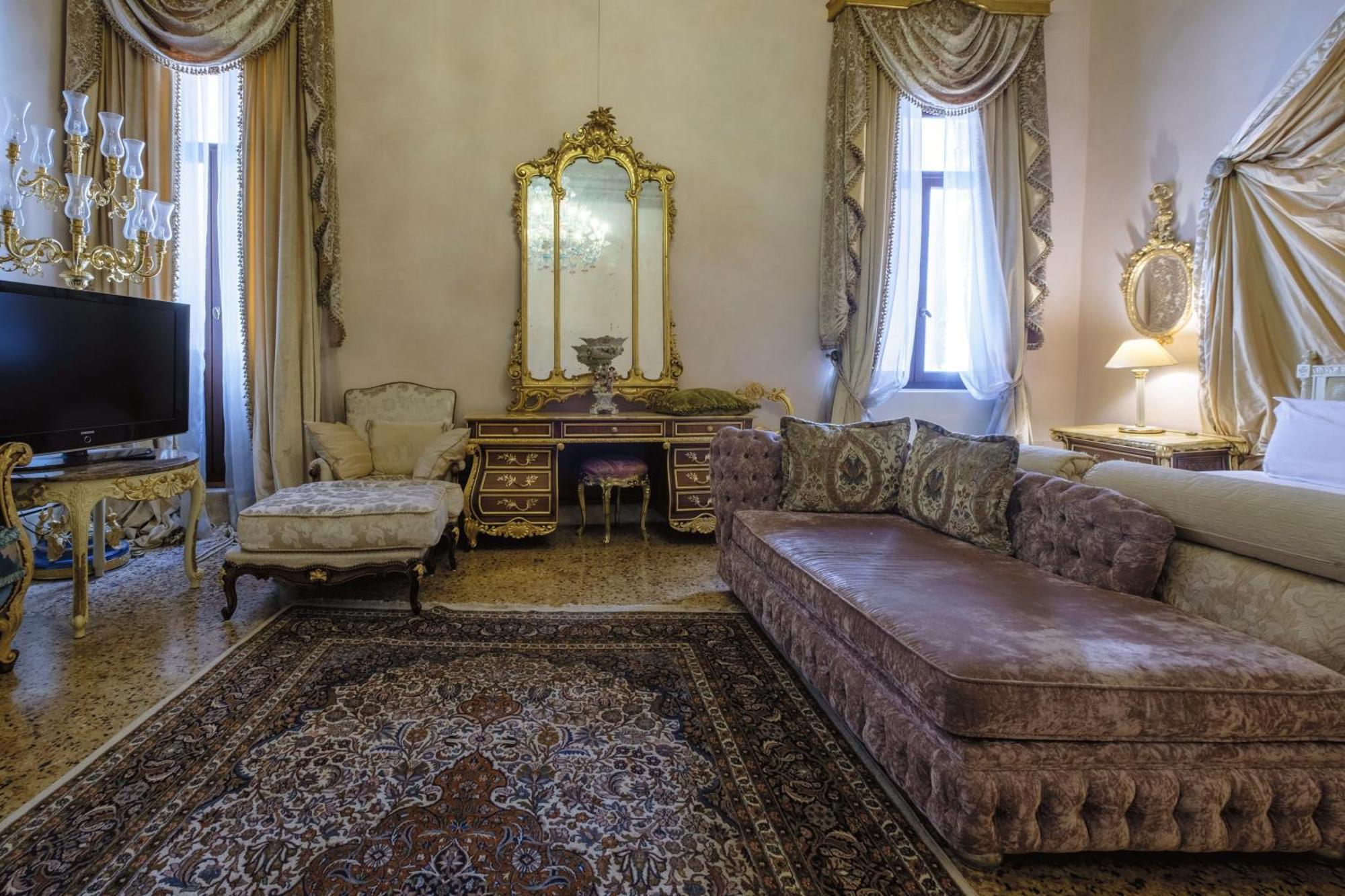 Palazzo Ca' Bernardo By Francesco Molon Hotel Venice Exterior photo